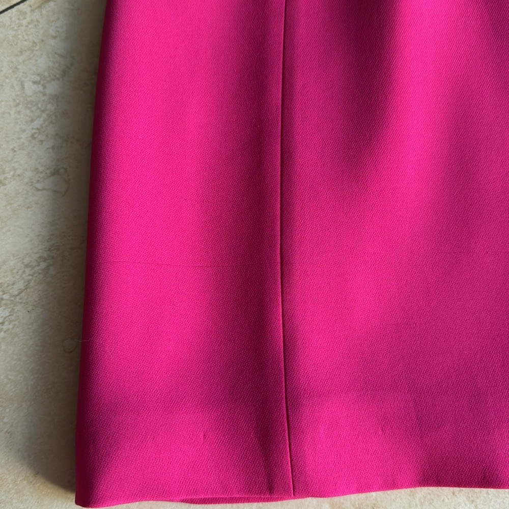 VERSACE Mini Fuchsia Pink Dress with Gold Hardware SIZE 38 - Picture 4 of 15